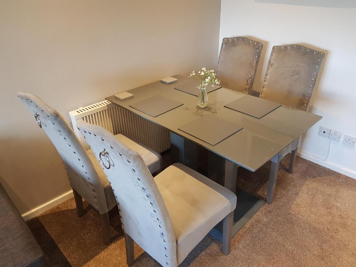 Bowness On Windermere, Lovely Apartment For 4 With Parking Exteriör bild