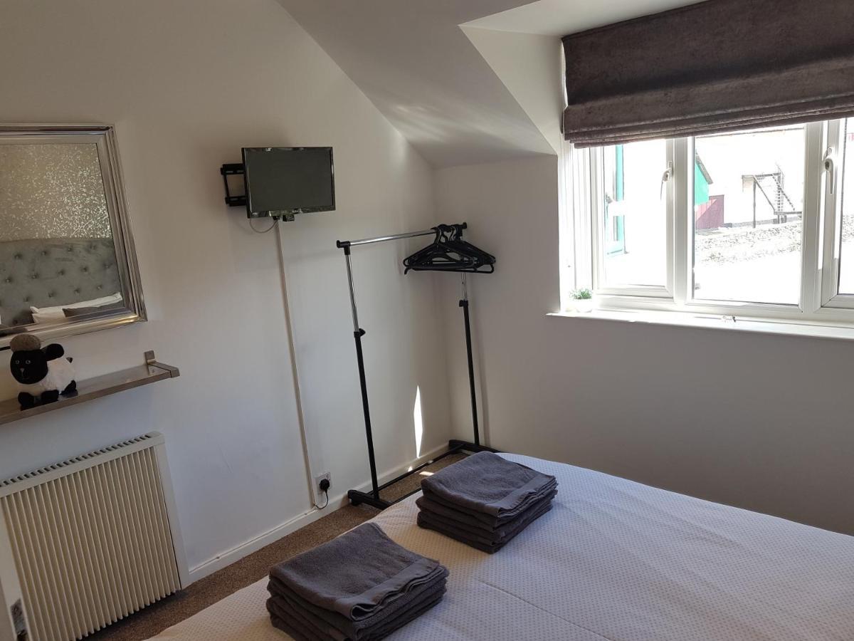 Bowness On Windermere, Lovely Apartment For 4 With Parking Exteriör bild