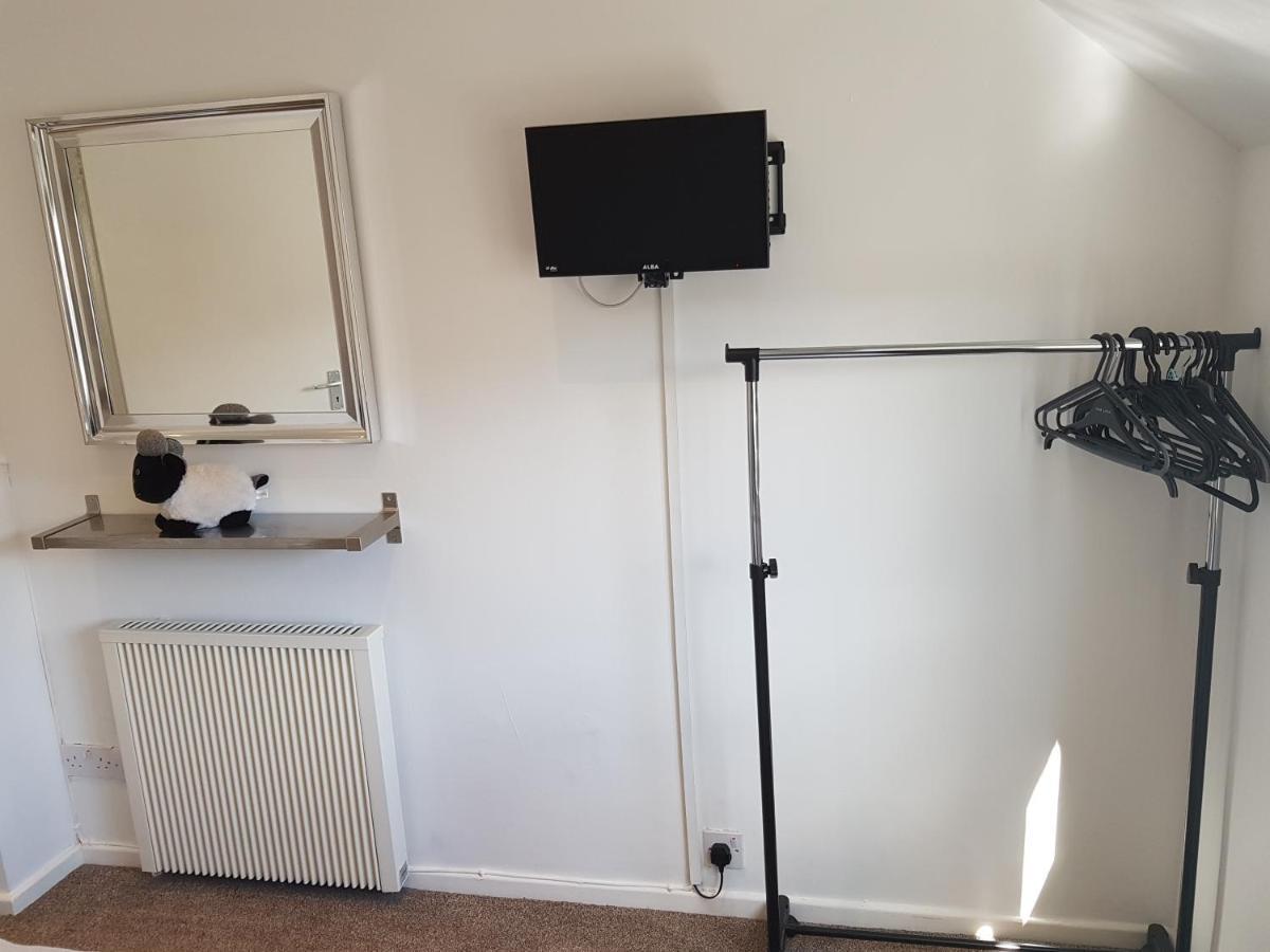 Bowness On Windermere, Lovely Apartment For 4 With Parking Exteriör bild